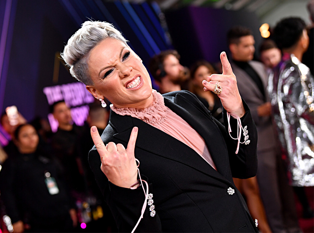 Pink, 2019 E! People's Choice Awards, Candids Pink, 2019 E! People's Choice Awards, Candids